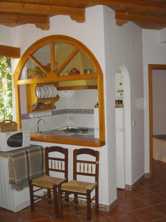 Apartamentos Buganvilla Villaluenga Del Rosario Zimmer foto